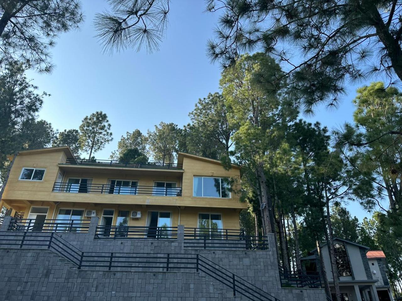 Hidden Hills Hotel & Resort Mansehra Ngoại thất bức ảnh