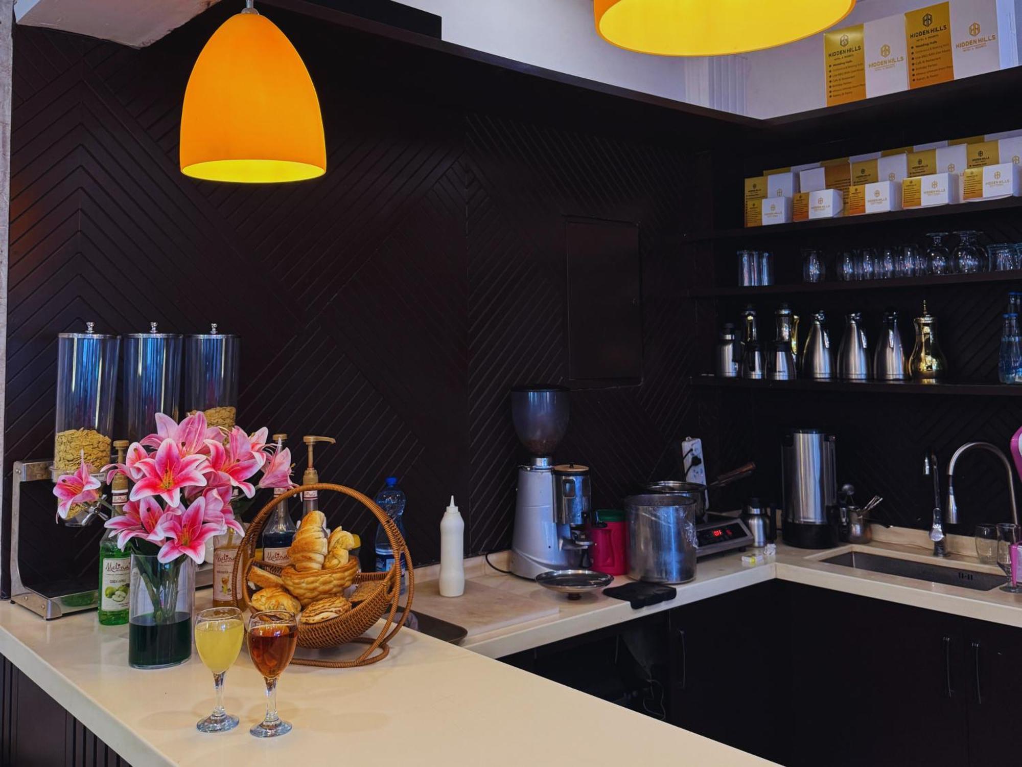 Hidden Hills Hotel & Resort Mansehra Ngoại thất bức ảnh